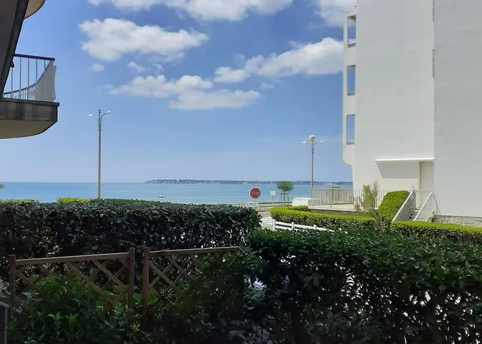 Le Colisee Appartement Vue Mer